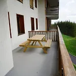 Les Luges Pour 4 à 6 Pers Vue Vallée Wifi Appartement *