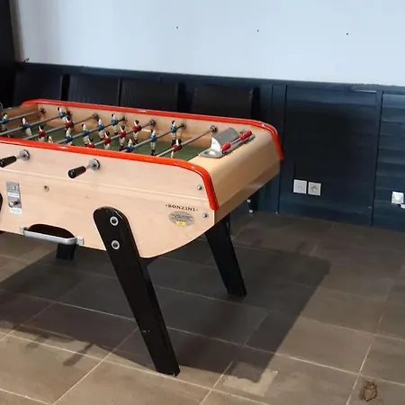 Les Luges Pour 4 A 6 Pers Vue Vallee Wifi * Besse-et-Saint-Anastaise