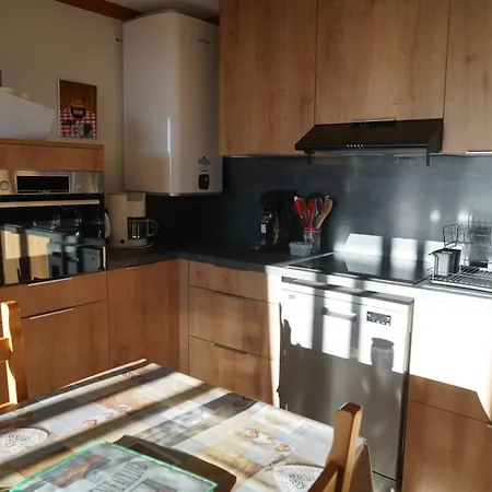 Les Luges Pour 4 à 6 Pers Vue Vallée Wifi Apartamento *