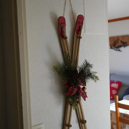 Апартаменты Les Luges Pour 4 A 6 Pers Vue Vallee Wifi Бес-э-Сент-Анастез